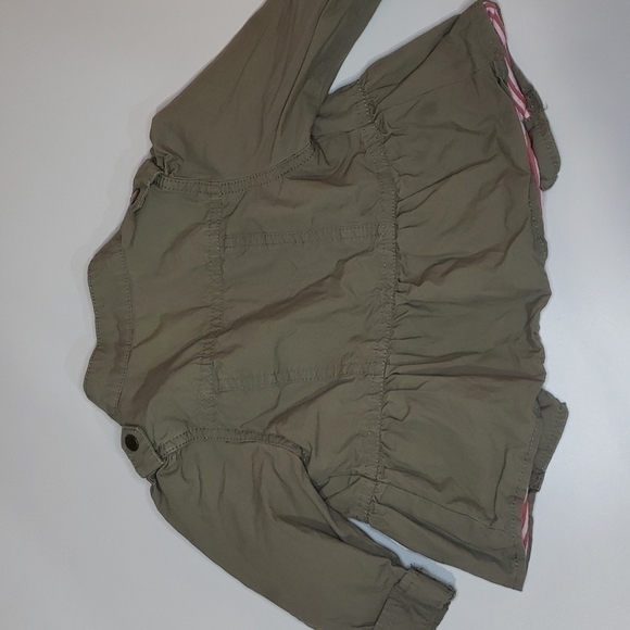 5/$30 OLD NAVY khakhi lined Snap Button Cargo Jacket - Picture 6 of 6